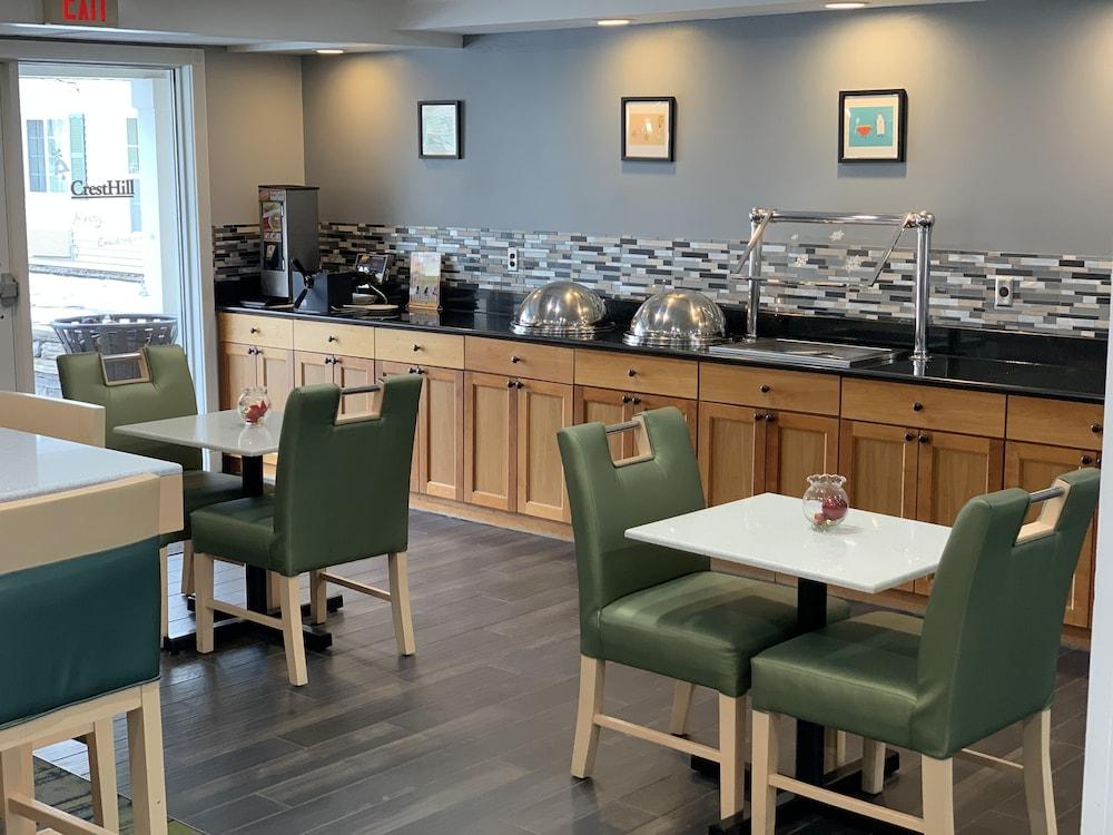 Cresthill Suites Syracuse East Syracuse Bagian luar foto