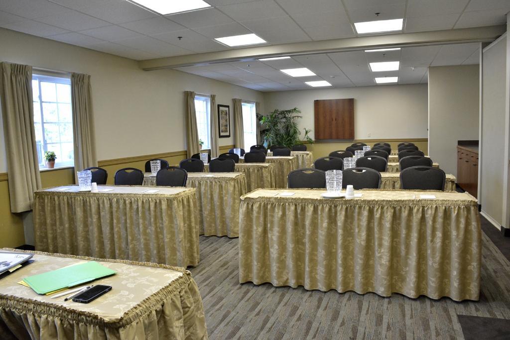 Cresthill Suites Syracuse East Syracuse Bagian luar foto