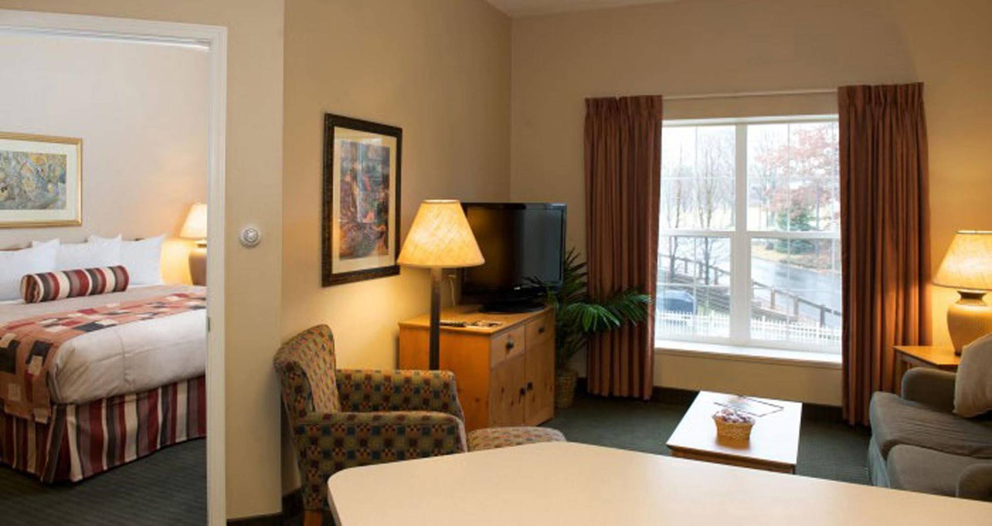 Cresthill Suites Syracuse East Syracuse Bagian luar foto