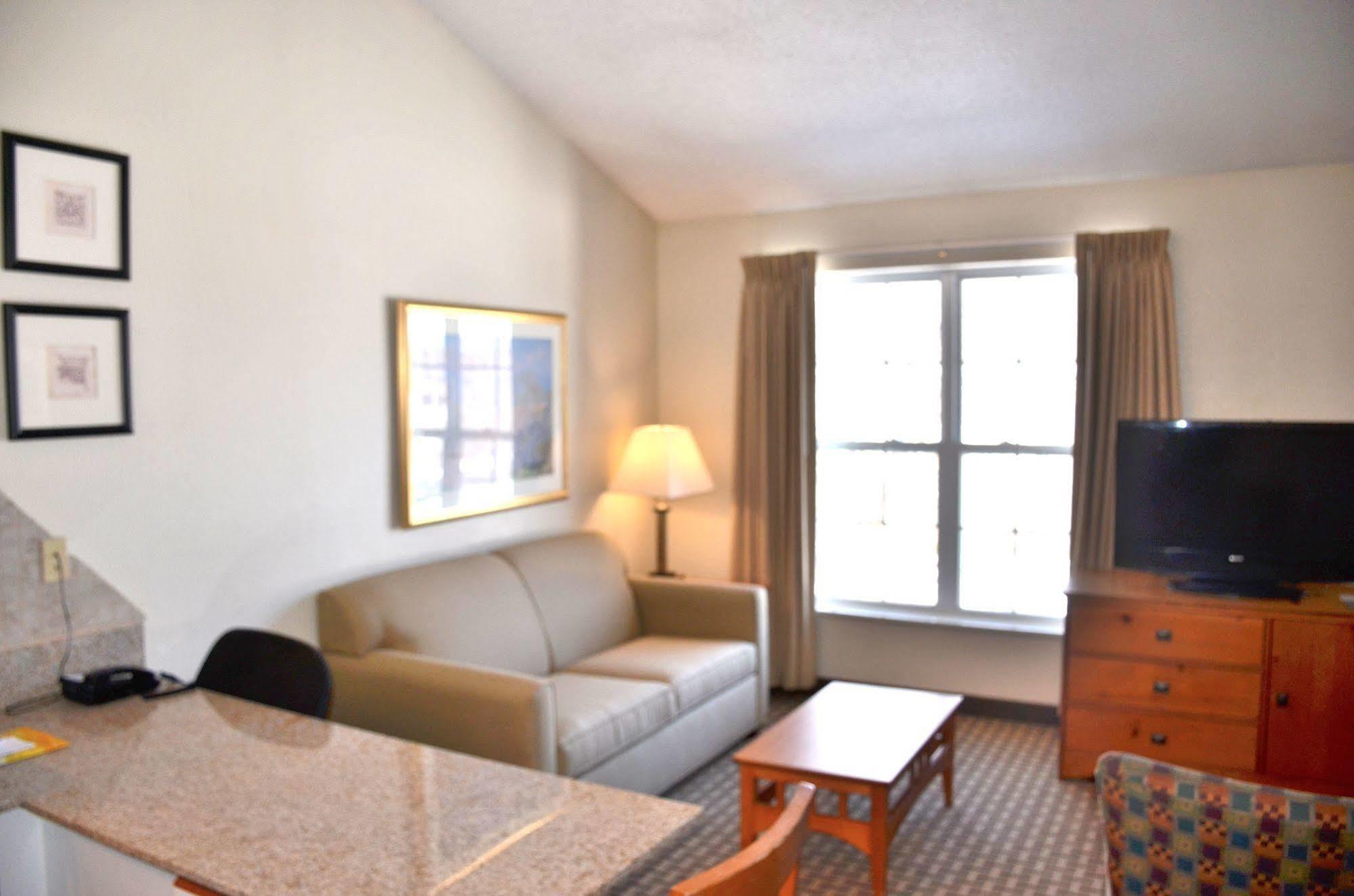 Cresthill Suites Syracuse East Syracuse Bagian luar foto