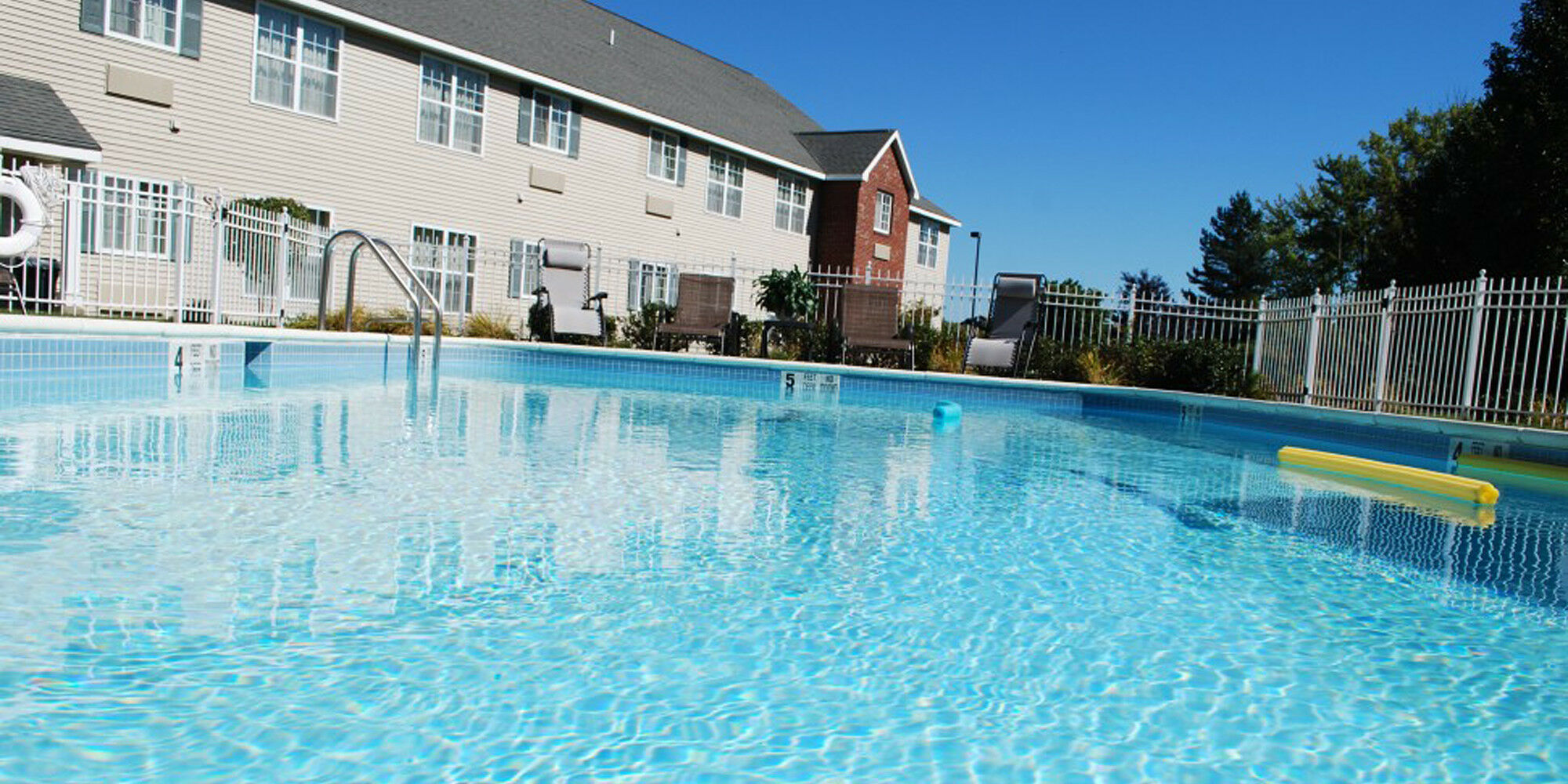 Cresthill Suites Syracuse East Syracuse Bagian luar foto
